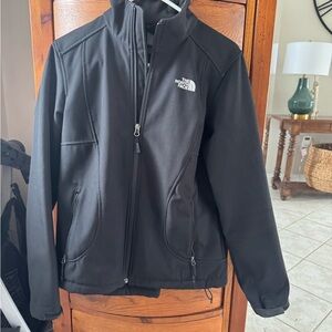The North Face Women's Black Fleece Jacket